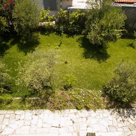 別荘 Thalori House Vergia