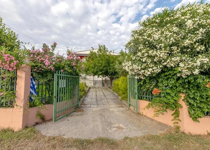 Сasa de vacaciones Thalori House