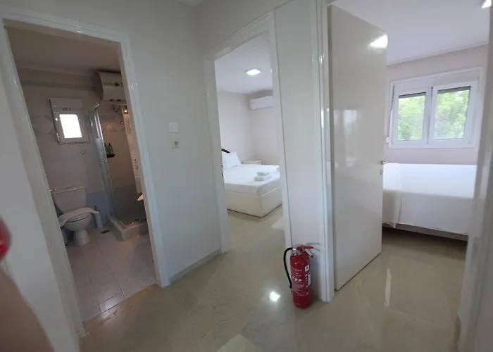 Сasa de vacaciones Thalori House *