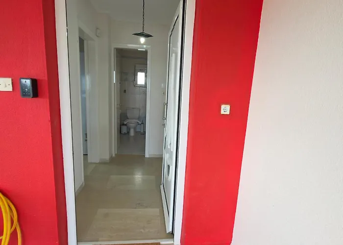 Сasa de vacaciones Thalori House