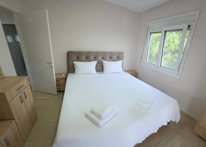 Сasa de vacaciones Thalori House *