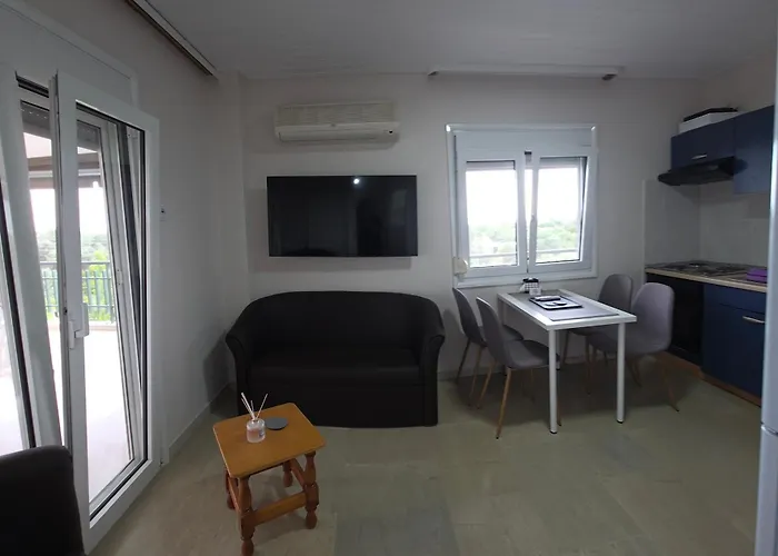 Сasa de vacaciones Thalori House