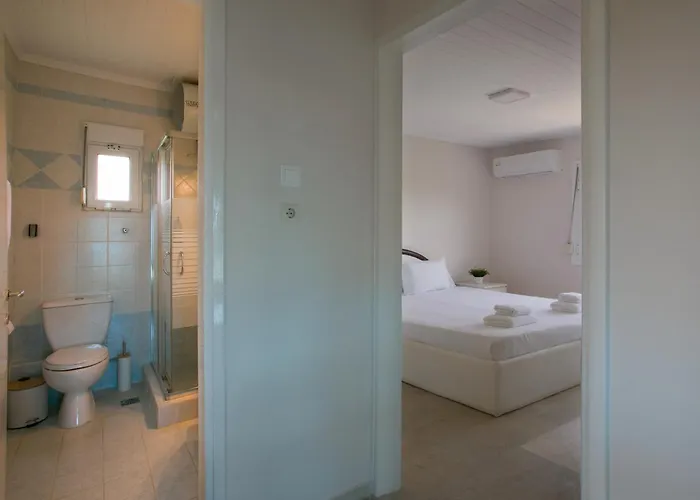 Сasa de vacaciones Thalori House