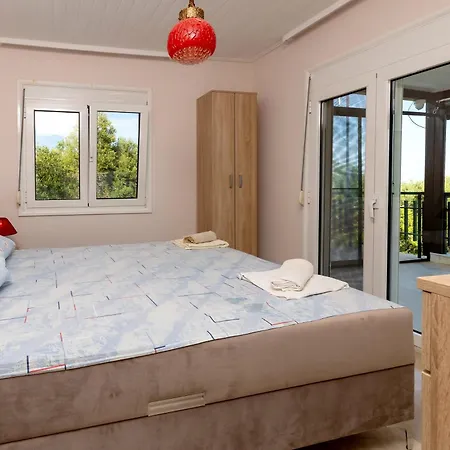 Thalori House Holiday home Vergia