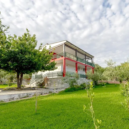 Holiday home Thalori House