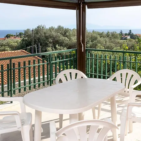 Holiday home Thalori House *