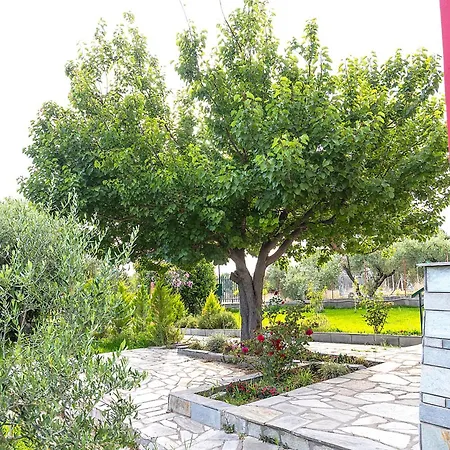 Thalori House Holiday home