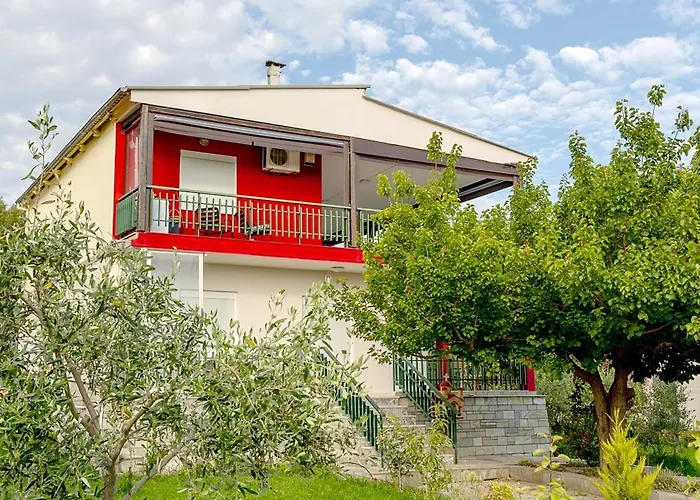 Thalori House * Vergia