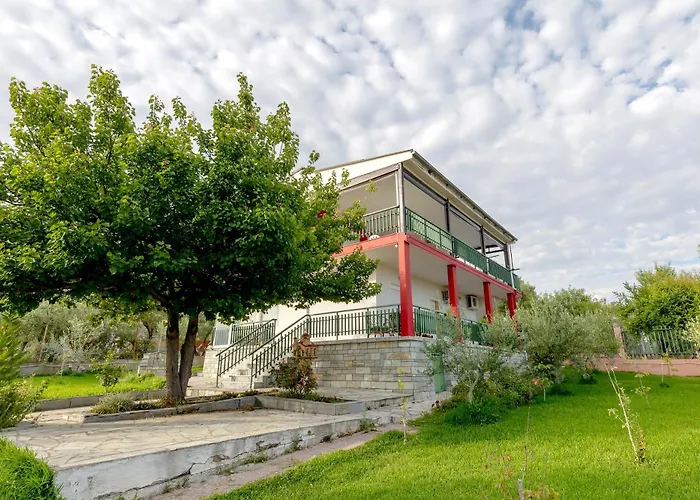 Thalori House Feriehus *