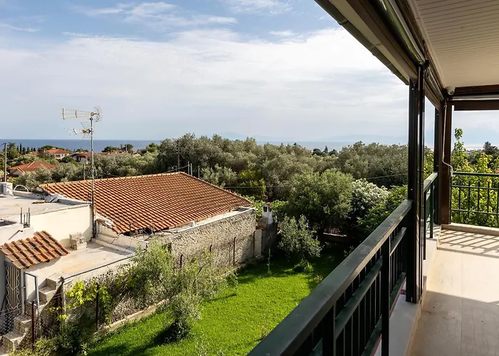 Thalori House Feriehus *