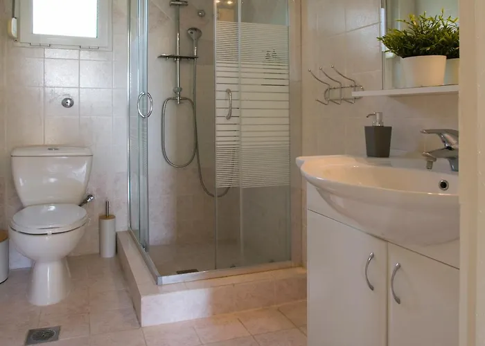 Thalori House Feriehus *