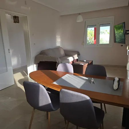 Thalori House 度假居