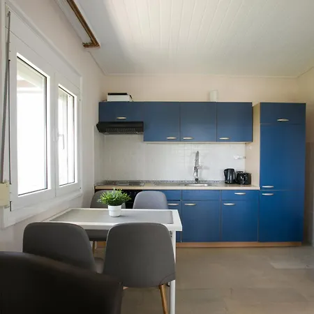 度假居 Thalori House *