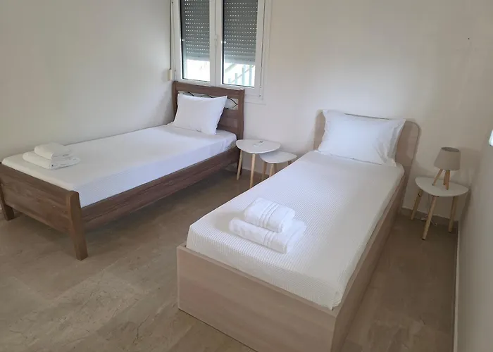 Thalori House *